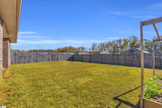 624 Lombard Drive, Boiling Springs, SC 29316