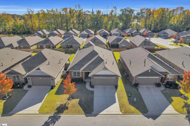 624 Lombard Drive, Boiling Springs, SC 29316