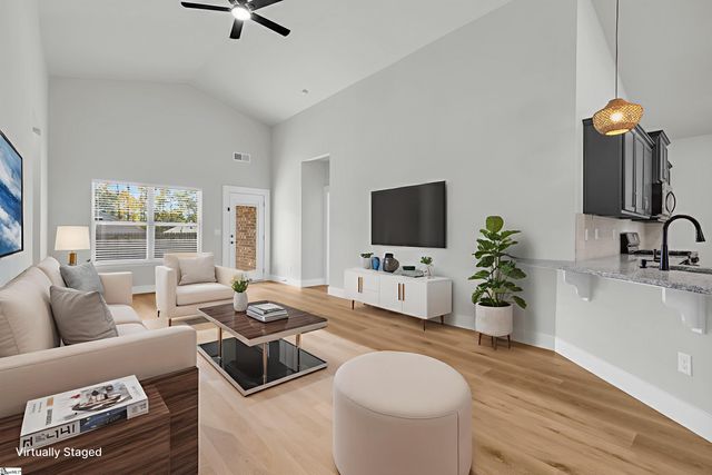 624 Lombard Drive, Boiling Springs, SC 29316