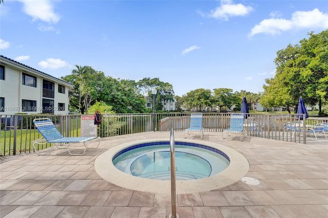 8119 NW 17th Mnr 8119, Plantation, FL 33322