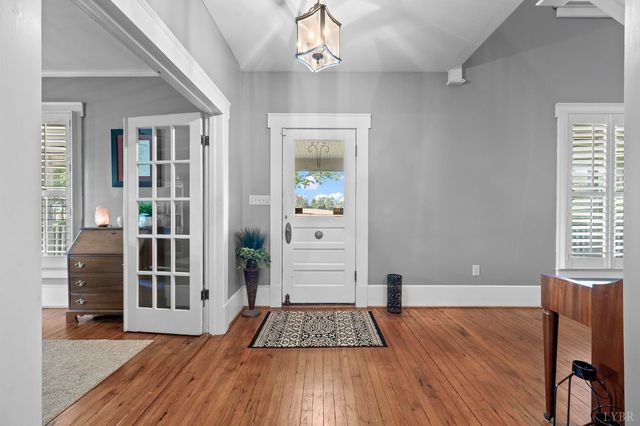 14431 Wyatts Way, Huddleston, VA 24104