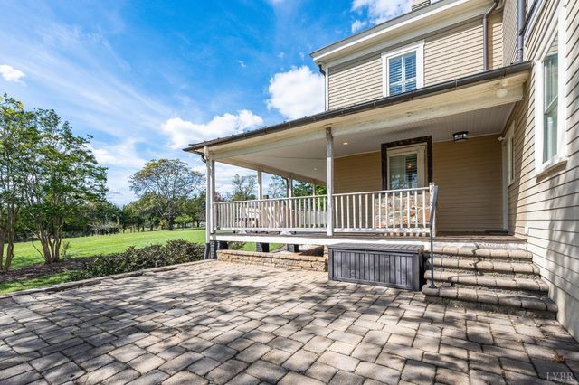14431 Wyatts Way, Huddleston, VA 24104