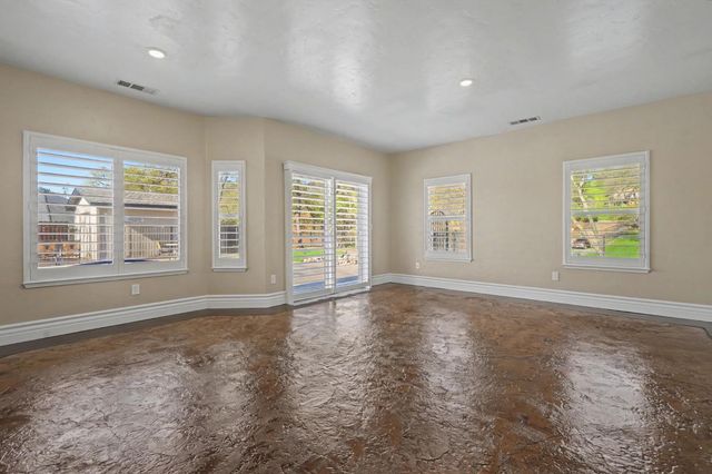 3500 Priscilla Ct, Valley Springs, CA 95252