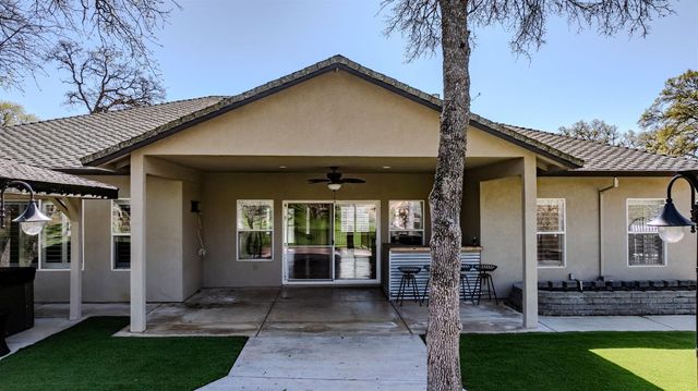 3500 Priscilla Ct, Valley Springs, CA 95252
