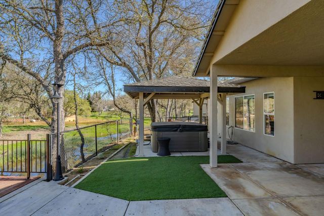 3500 Priscilla Ct, Valley Springs, CA 95252