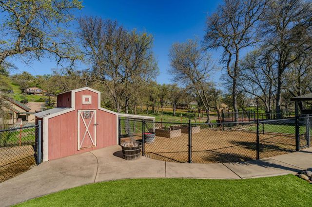 3500 Priscilla Ct, Valley Springs, CA 95252