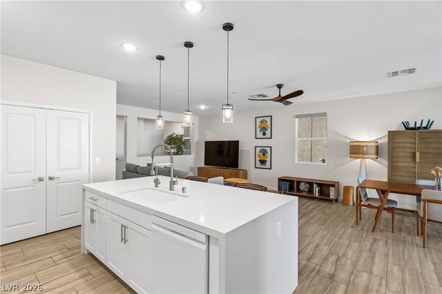 3500 Brezine Avenue, Henderson, NV 89044