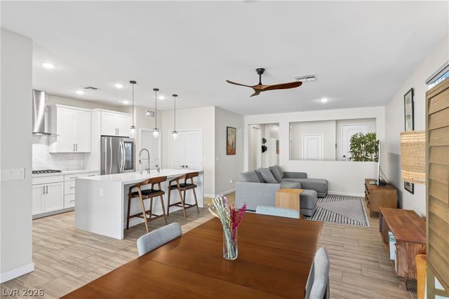 3500 Brezine Avenue, Henderson, NV 89044