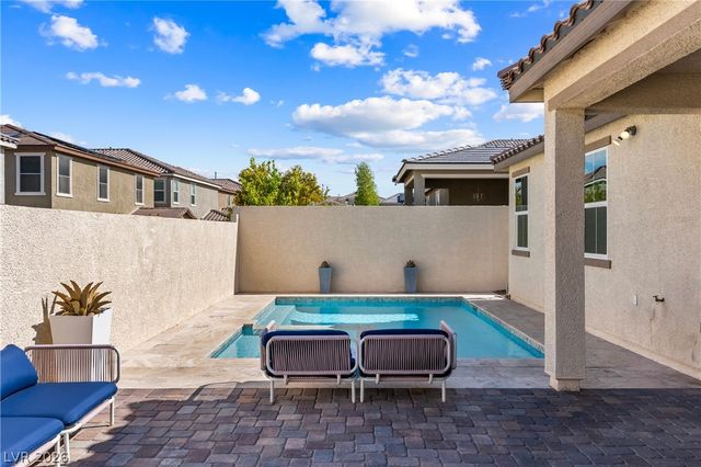 3500 Brezine Avenue, Henderson, NV 89044