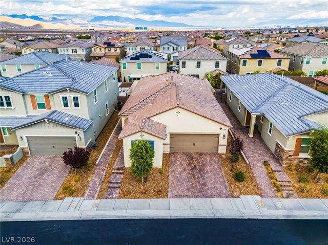 3500 Brezine Avenue, Henderson, NV 89044