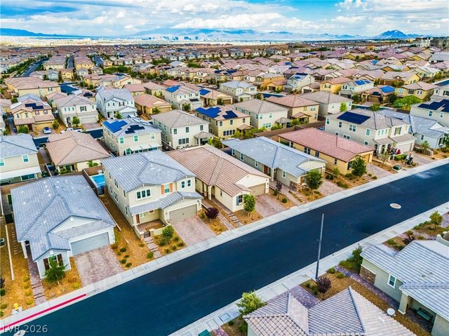 3500 Brezine Avenue, Henderson, NV 89044