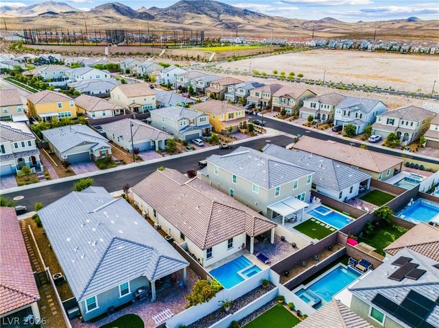 3500 Brezine Avenue, Henderson, NV 89044