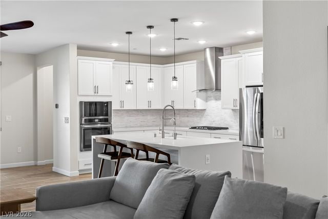 3500 Brezine Avenue, Henderson, NV 89044