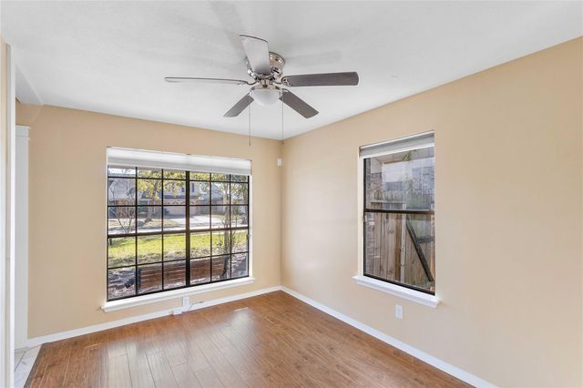 8427 Pines Place Drive, Humble, TX 77346