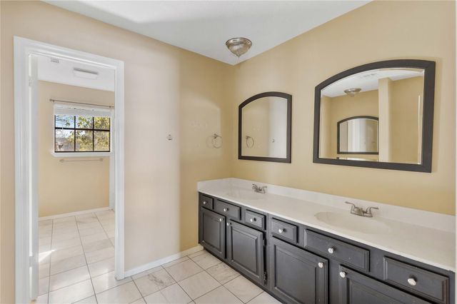 8427 Pines Place Drive, Humble, TX 77346