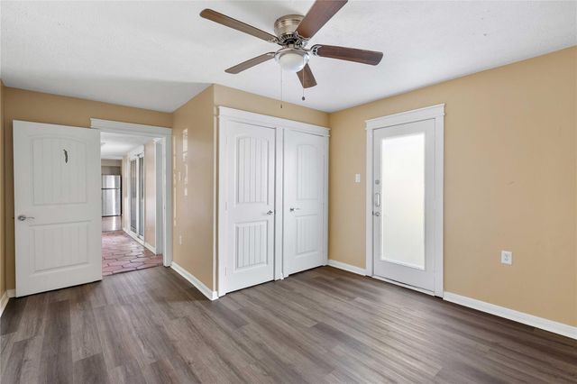 8427 Pines Place Drive, Humble, TX 77346