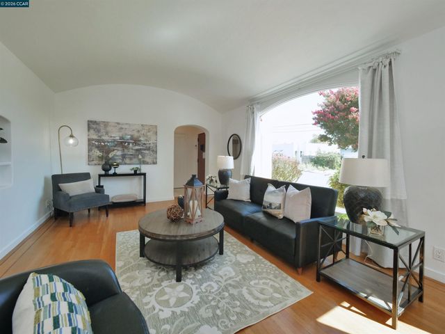 1402 Gordon Street, Vallejo, CA 94590