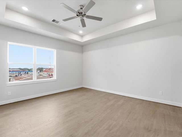 412 N Stiles, Houston, TX 77011