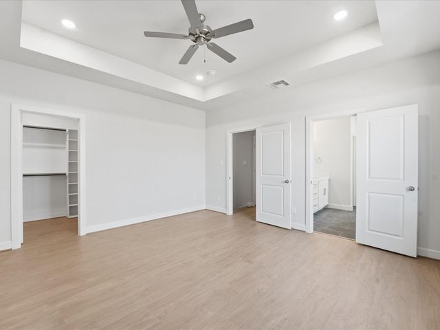 412 N Stiles, Houston, TX 77011