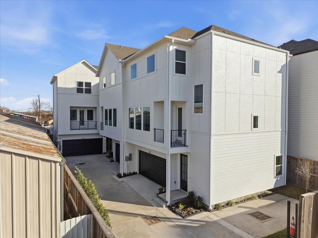 412 N Stiles, Houston, TX 77011