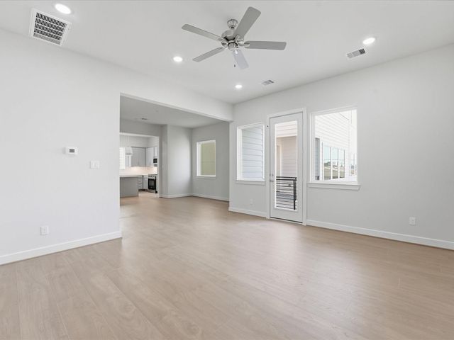 412 N Stiles, Houston, TX 77011