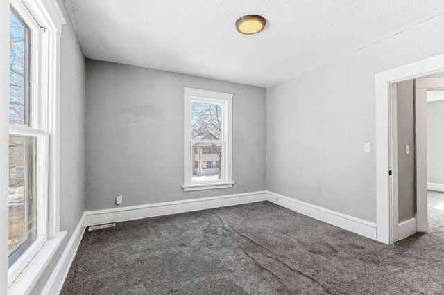 3023 Sheridan Avenue N, Minneapolis, MN 55411