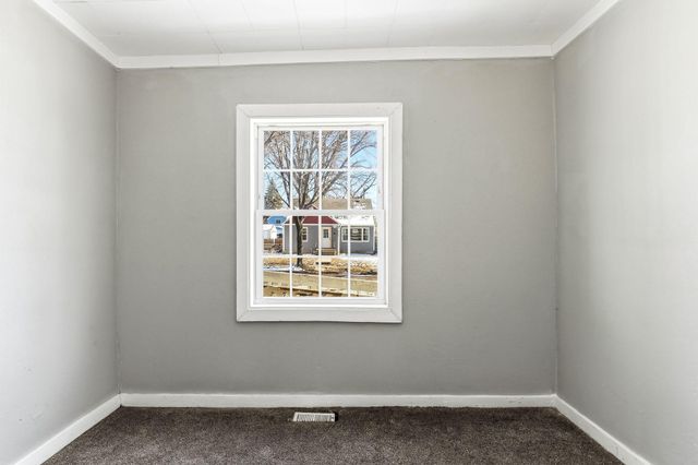 3023 Sheridan Avenue N, Minneapolis, MN 55411