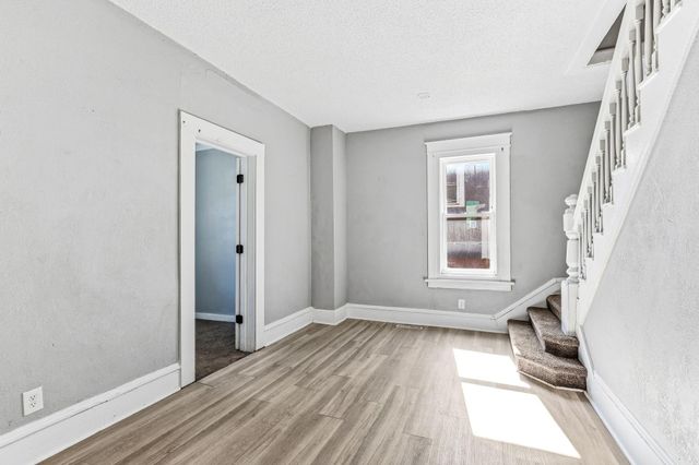 3023 Sheridan Avenue N, Minneapolis, MN 55411