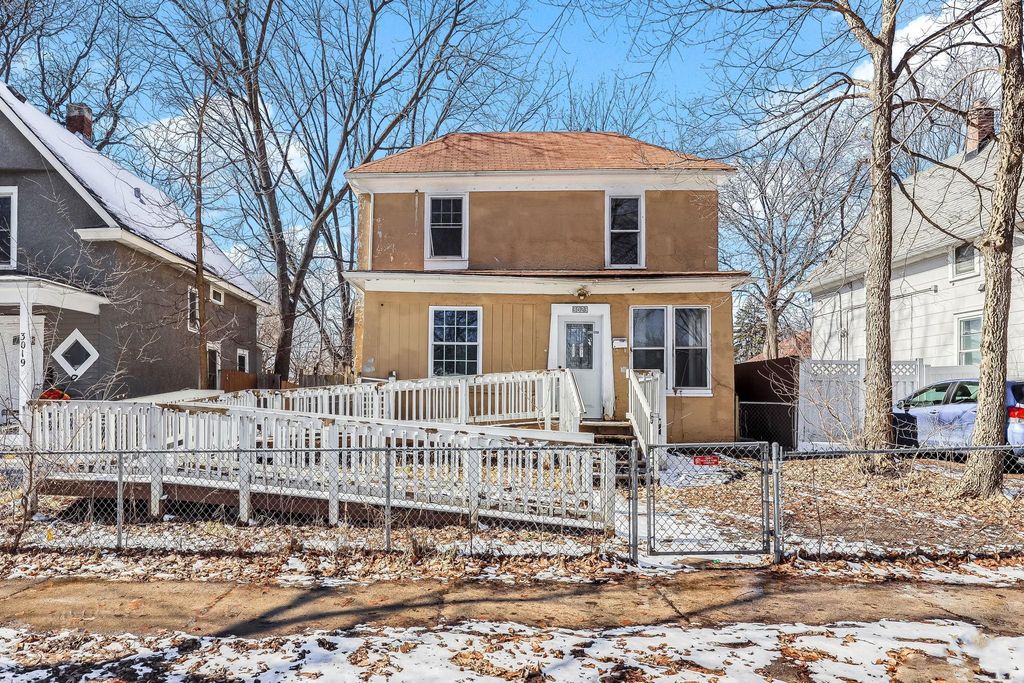3023 Sheridan Avenue N, Minneapolis, MN 55411