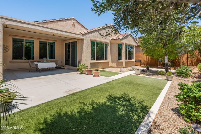26611 W ZACHARY Drive, Buckeye, AZ 85396