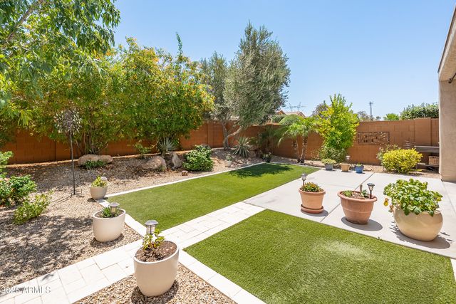 26611 W ZACHARY Drive, Buckeye, AZ 85396
