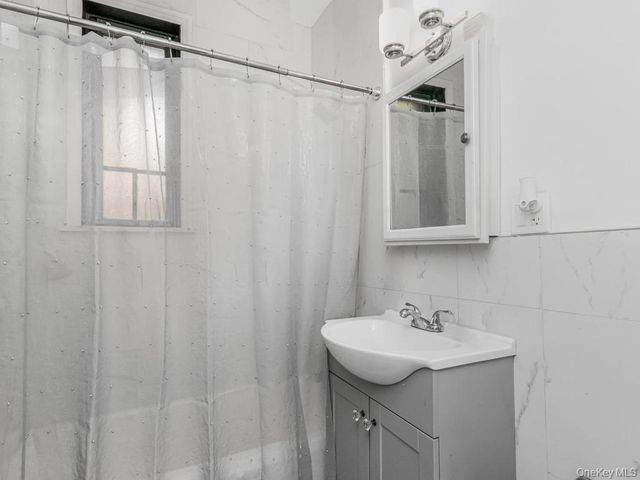 1554 Unionport Road TG, Bronx, NY 10462