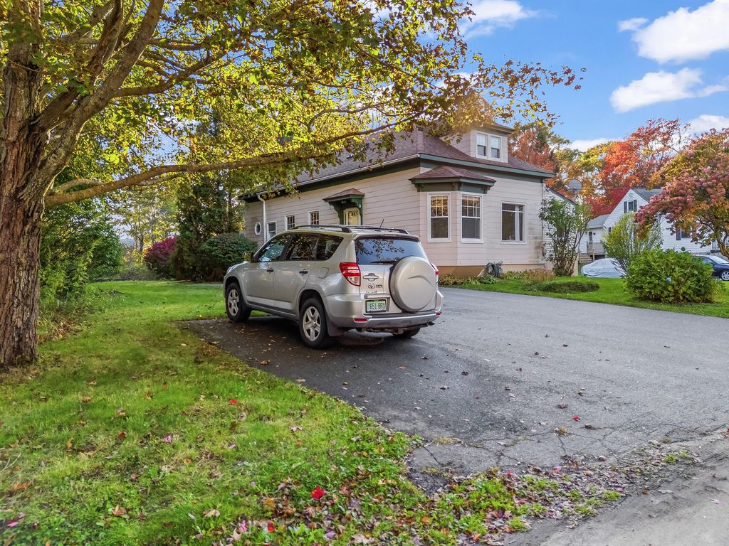 11 Wilton Lane, Cape Elizabeth, ME 04107 — photo 2