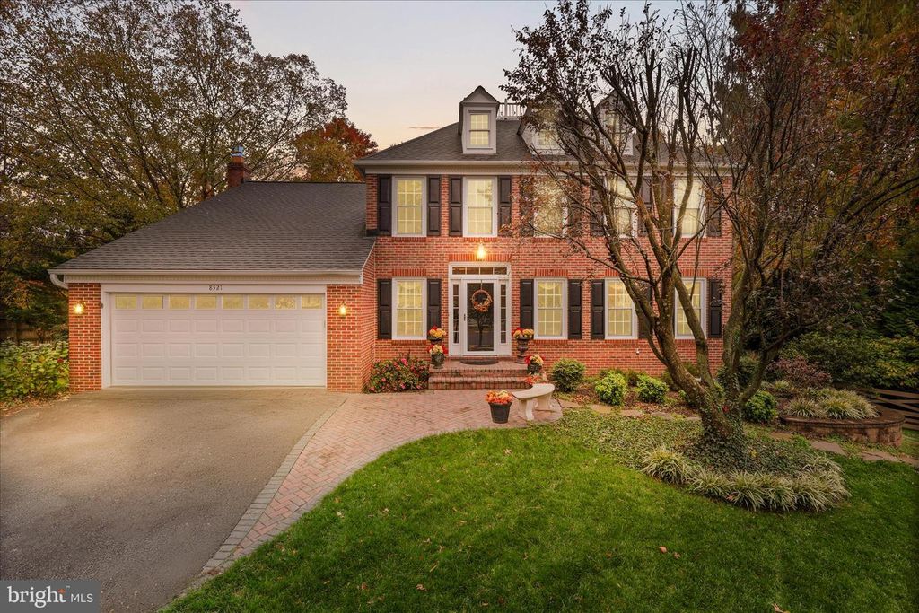 8521 CENTURY OAK, Fairfax Station, VA 22039