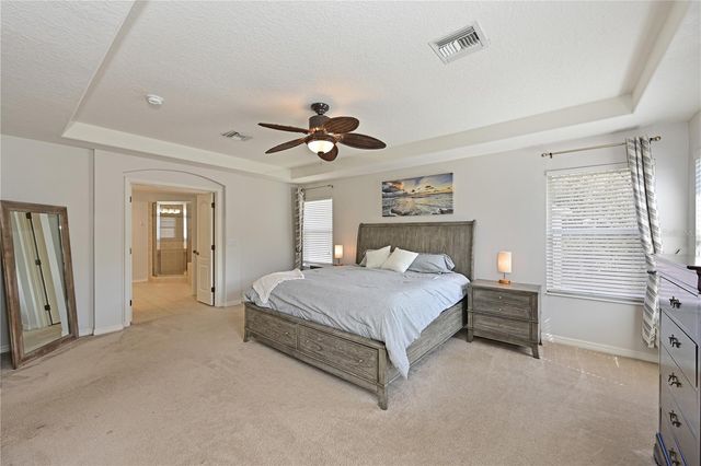 8852 FOUNDERS CIRCLE, Palmetto, FL 34221