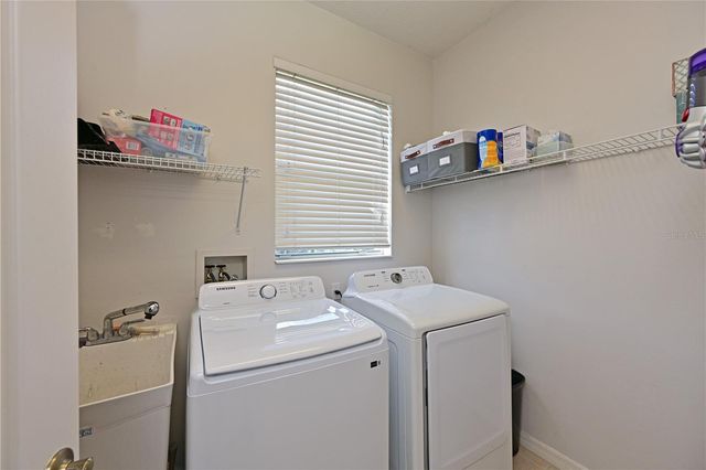 8852 FOUNDERS CIRCLE, Palmetto, FL 34221