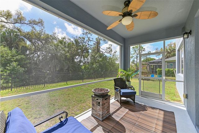 8852 FOUNDERS CIRCLE, Palmetto, FL 34221