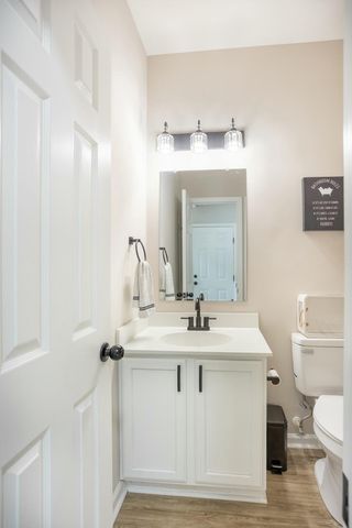 215 Evesham Drive, Summerville, SC 29485