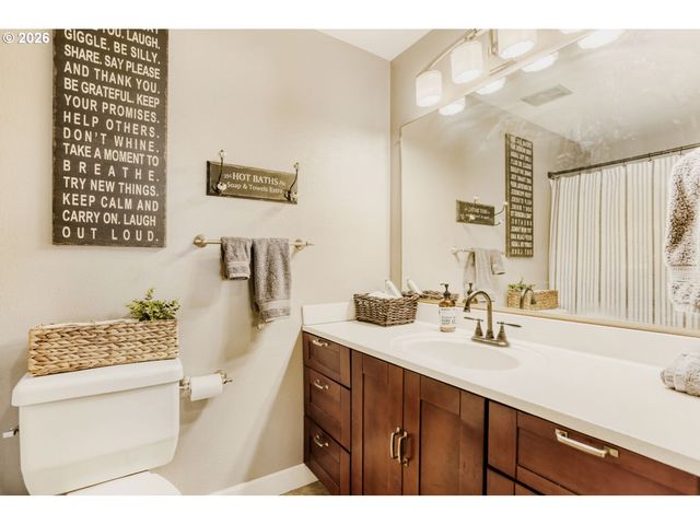 6895 S GURNEY Ln, Canby, OR 97013