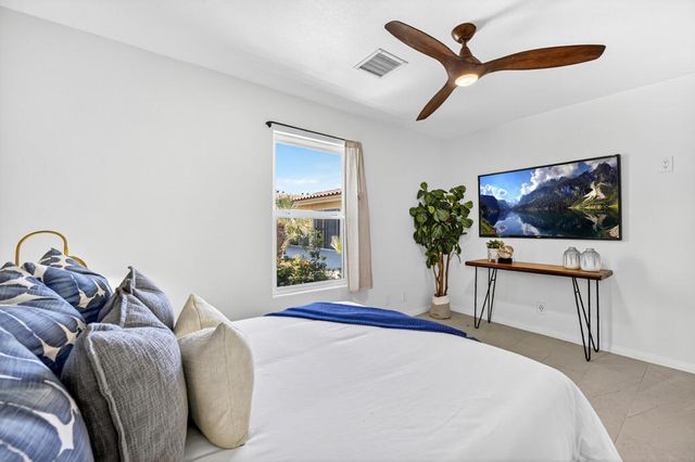 74090 Setting Sun Trail, Palm Desert, CA 92260