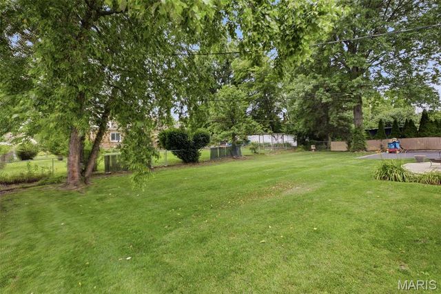 9860 Berwick Drive, Affton, MO 63123