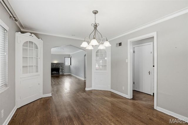 9860 Berwick Drive, Affton, MO 63123