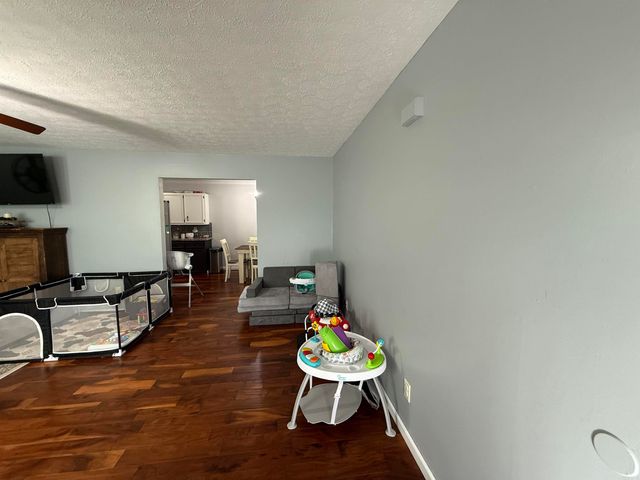 595 S Houston Avenue, Piggott, AR 72454