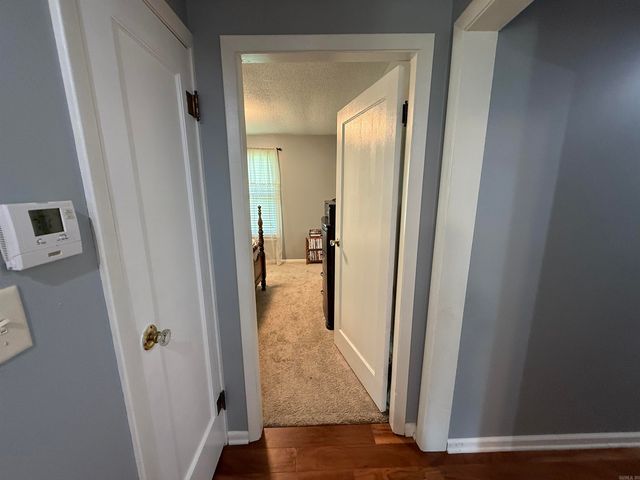 595 S Houston Avenue, Piggott, AR 72454