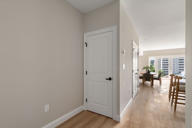 13 Wentworth Road 407, Quincy, MA 02170