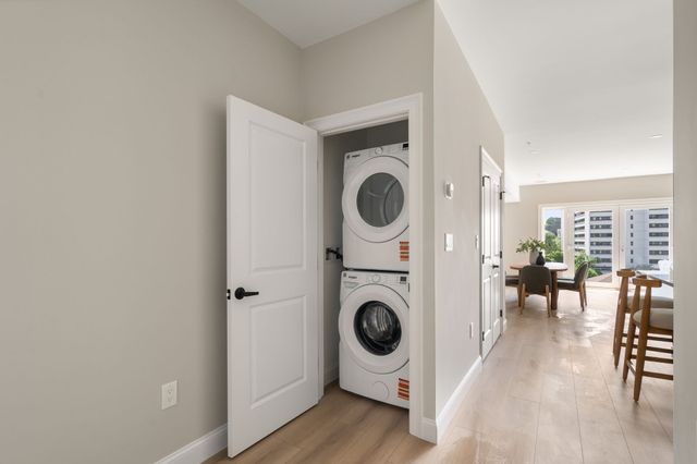 13 Wentworth Road 407, Quincy, MA 02170