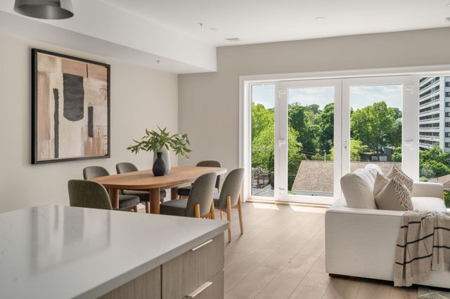 13 Wentworth Road 407, Quincy, MA 02170