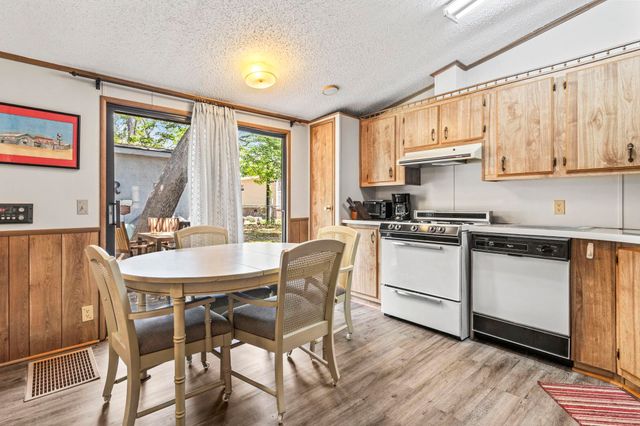 2425 Park St., North Myrtle Beach, SC 29582