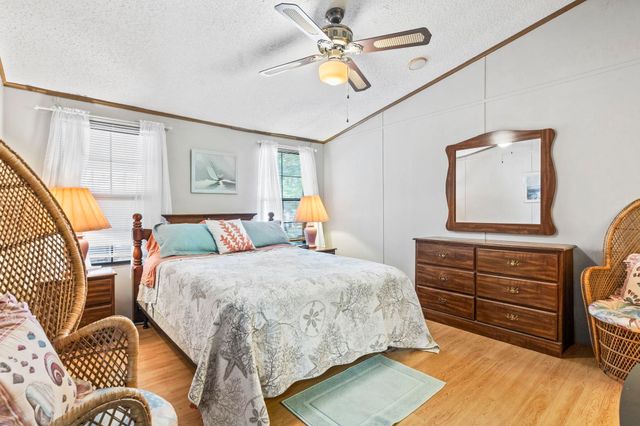 2425 Park St., North Myrtle Beach, SC 29582