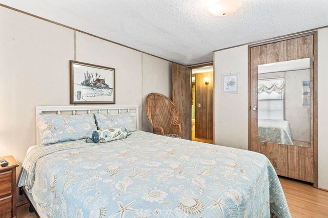 2425 Park St., North Myrtle Beach, SC 29582